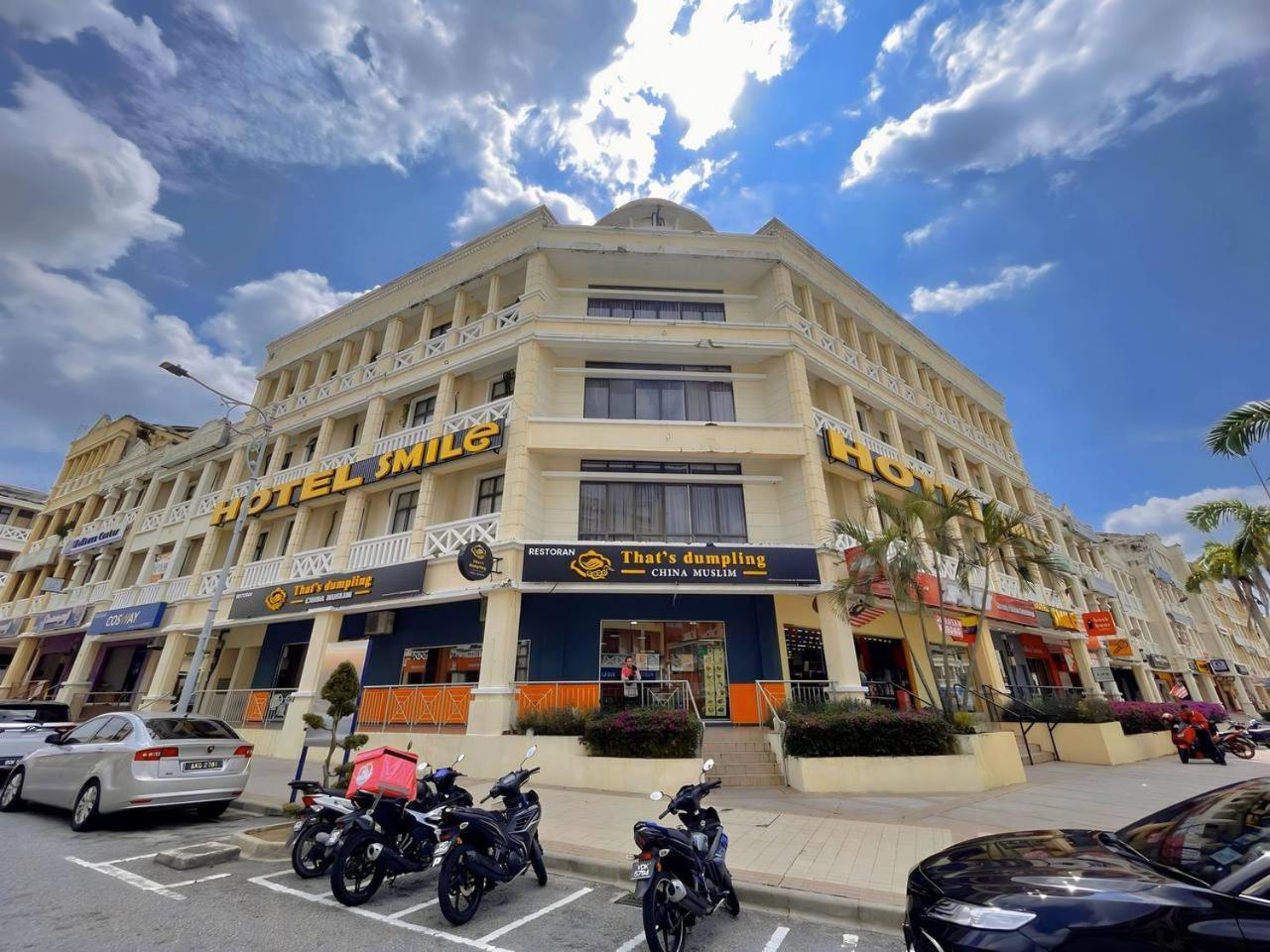 Smile Hotel Putrajaya Exterior photo